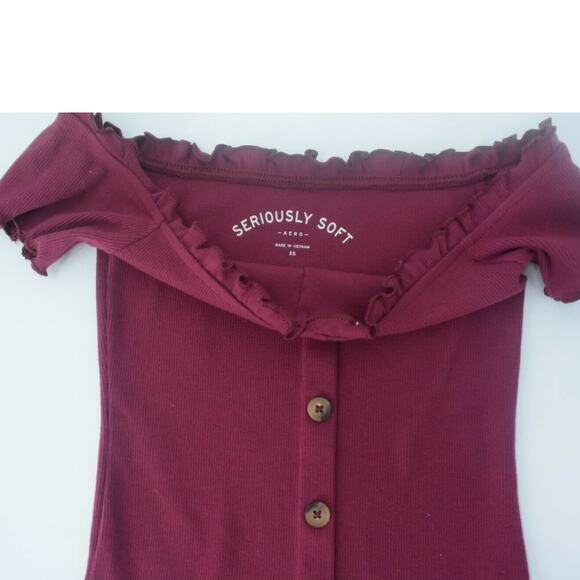 Aero Seriously Soft Burgundy Rib Knit Lettuce Trim Off Shoulder Top XS - Picture 2 of 5